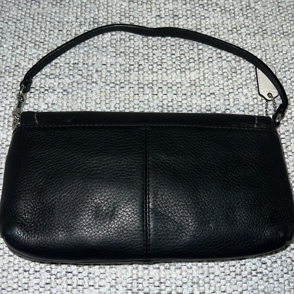 Coach Clutch/Wristlet/Wallet - Picture 5 of 12